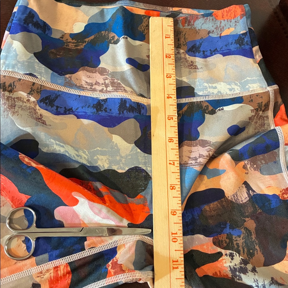 Fabletics Blue And Orange Patterned Leggings - image 8
